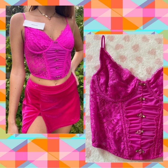 uo lace corset - Picture 7 of 7